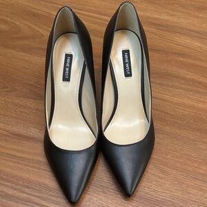 Nine West Elegant Black Heels